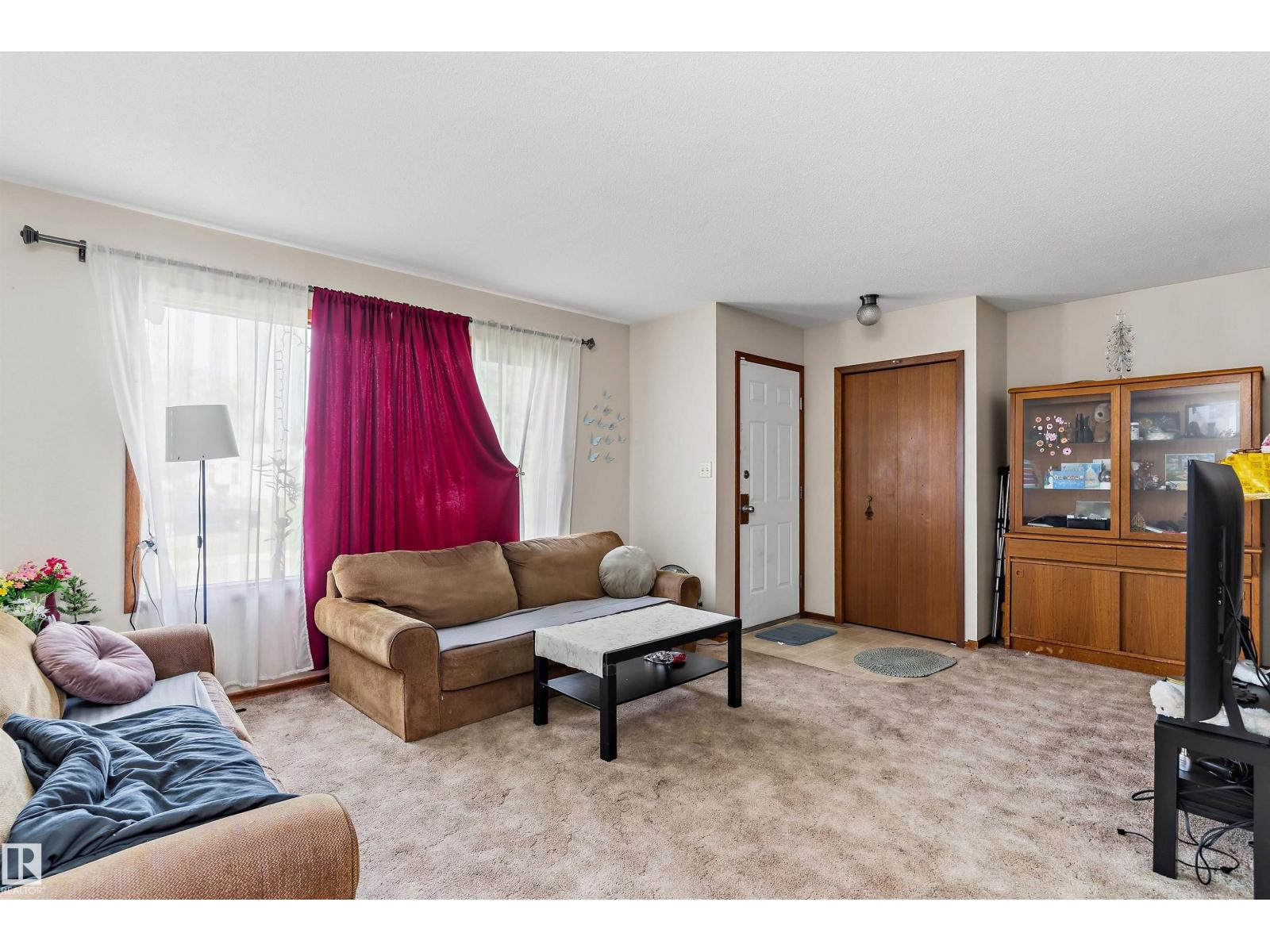 3825/27 53a St Property Photo 4