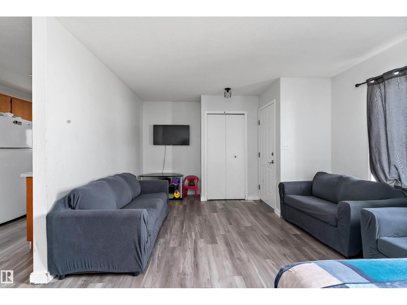 3825/27 53a St Property Photo 21