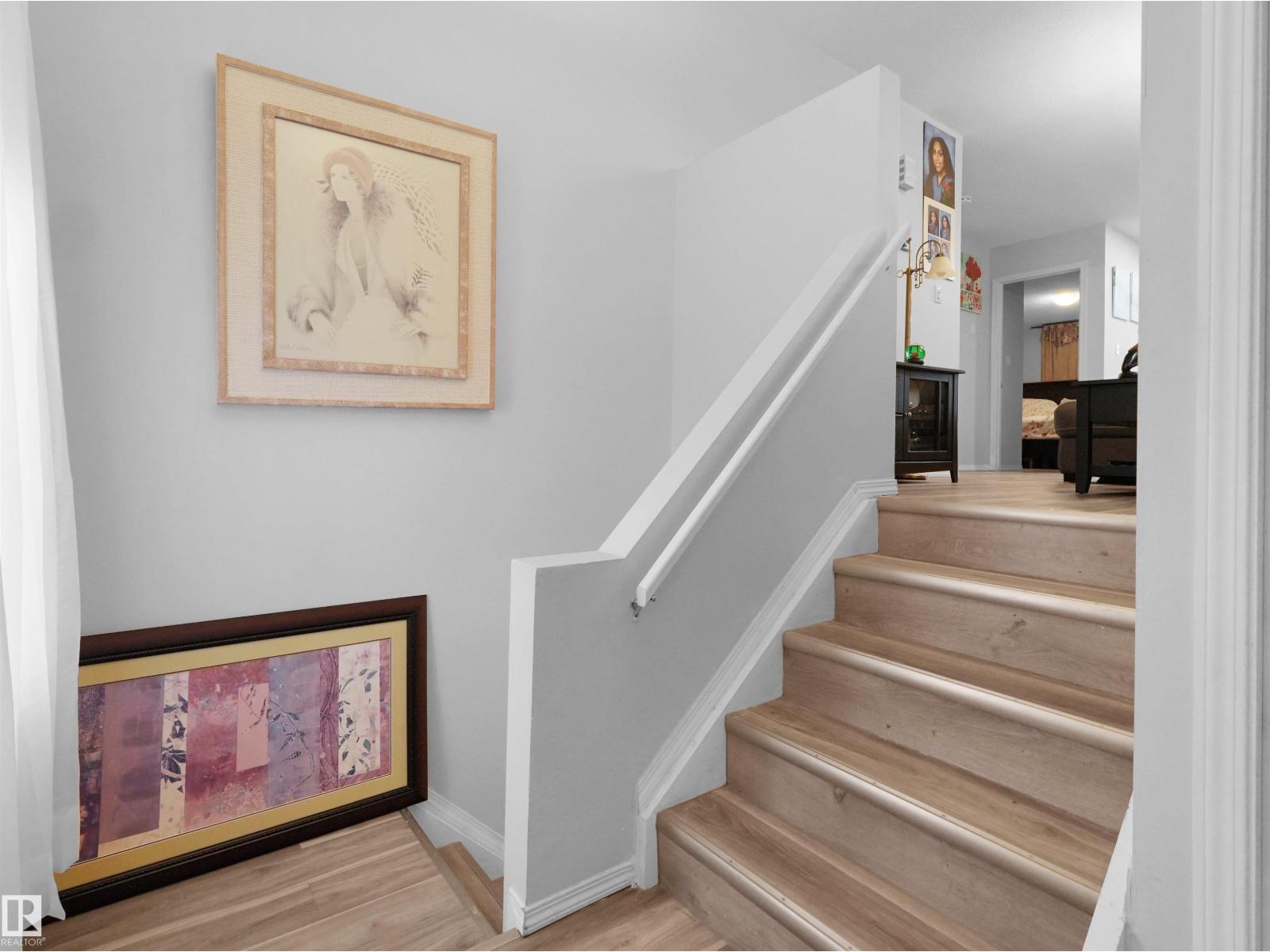 15511 45 St Nw Property Photo 14