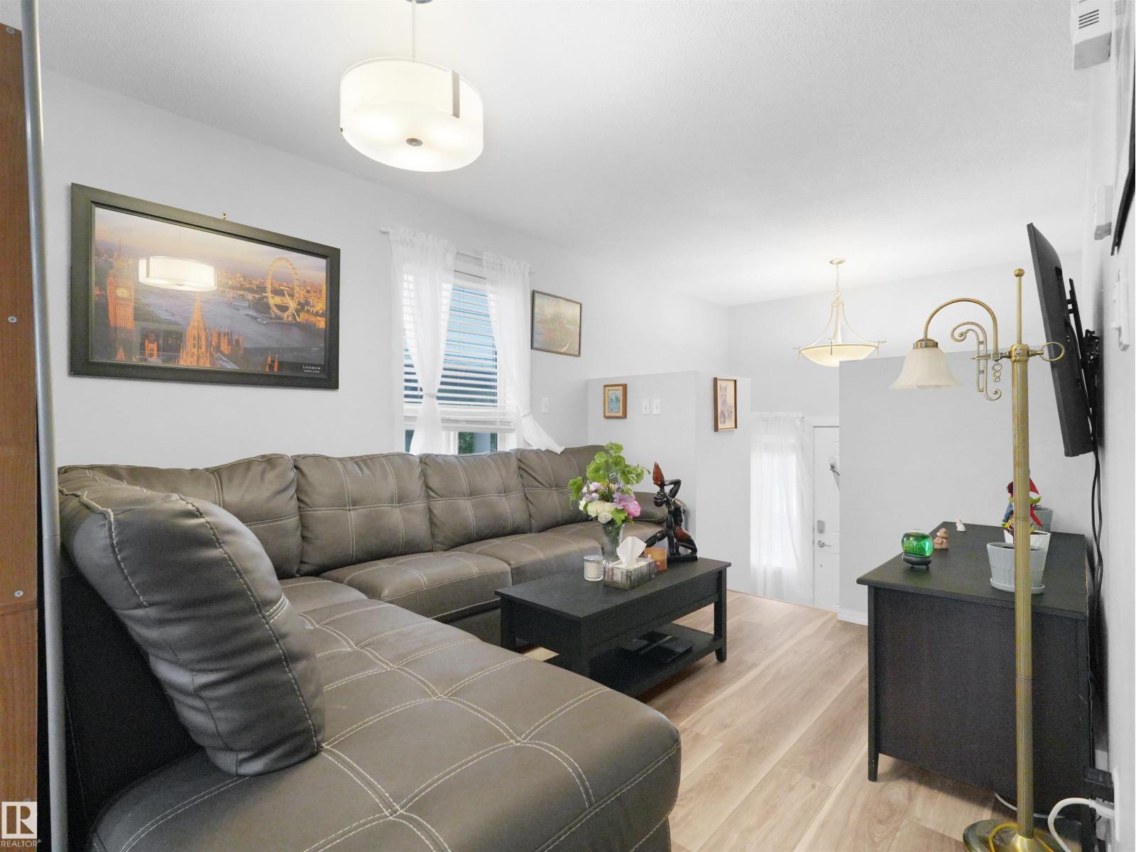 15511 45 St Nw Property Photo 16