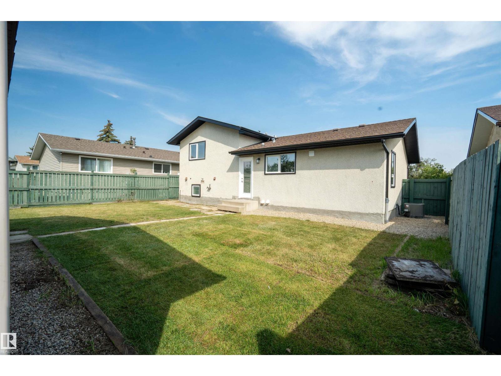 904 Knottwood S Nw Property Photo 45