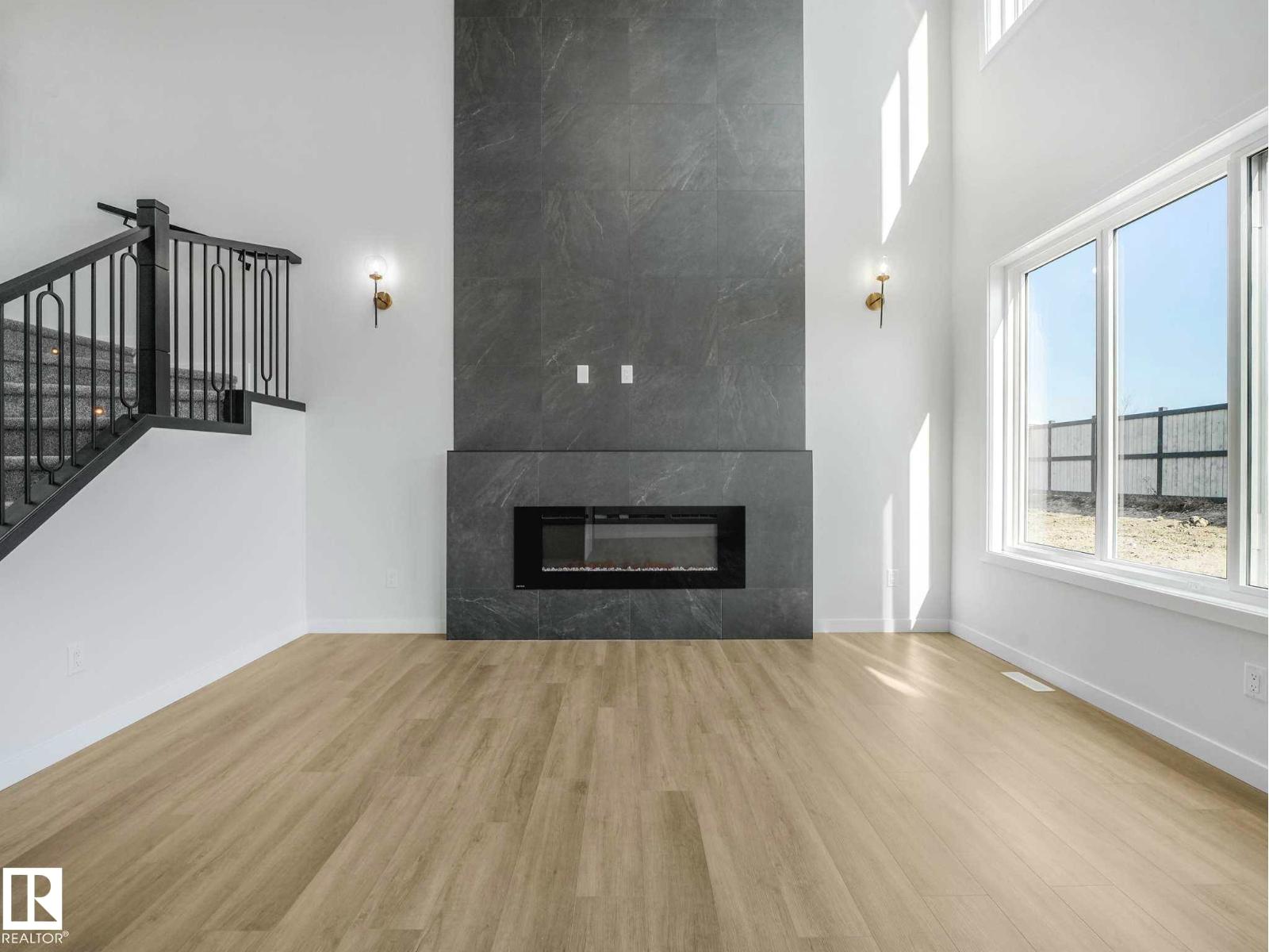 270 Munn Wy Property Photo 3