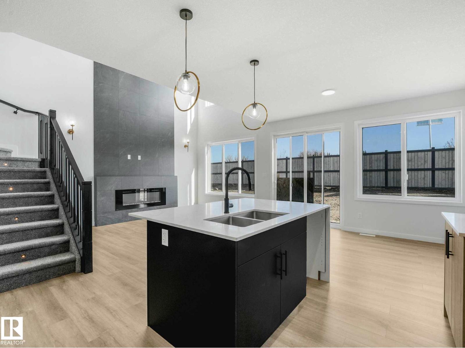 270 Munn Wy Property Photo 9