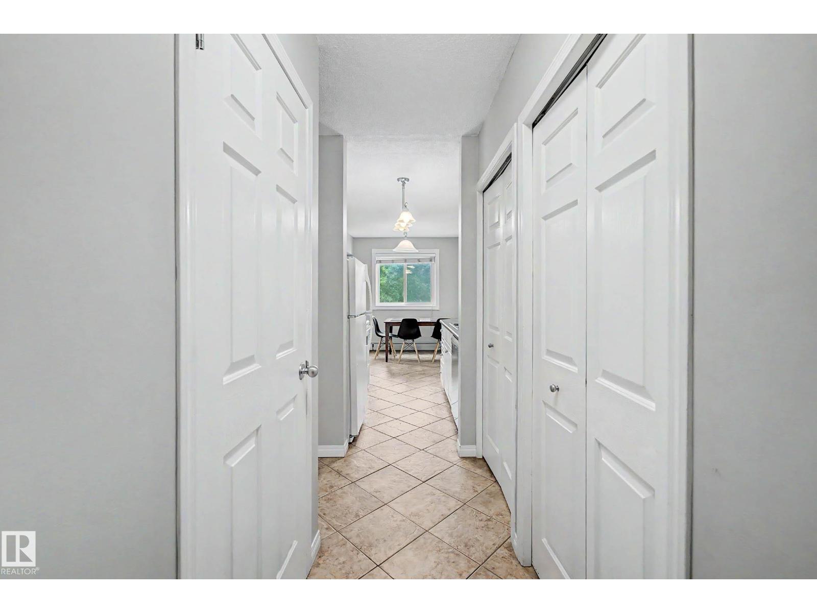#16 11219 103a Av Nw Property Photo 6