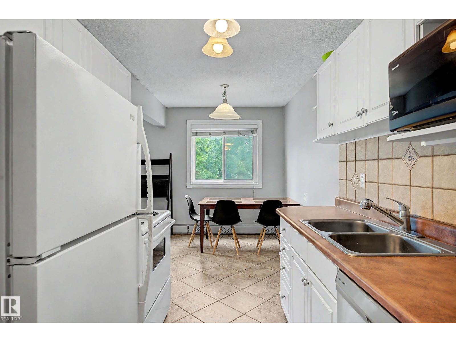 #16 11219 103a Av Nw Property Photo 20