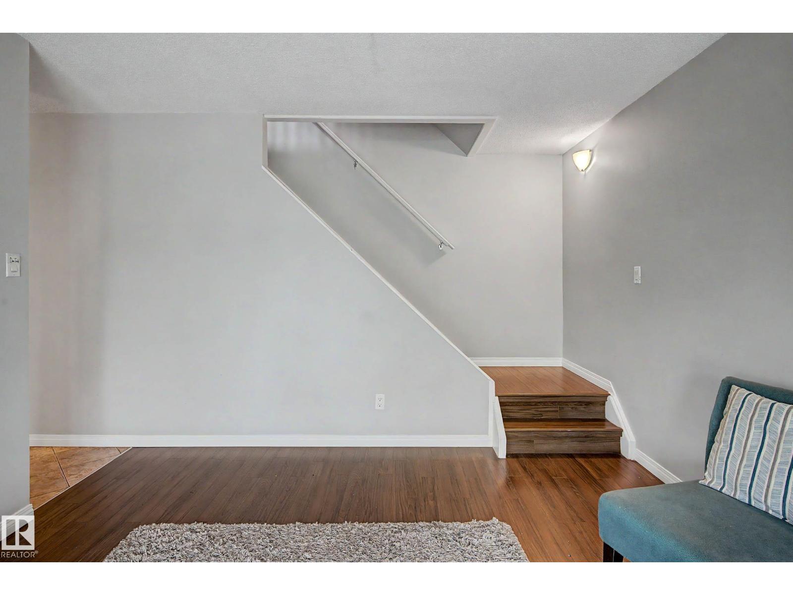 #16 11219 103a Av Nw Property Photo 22