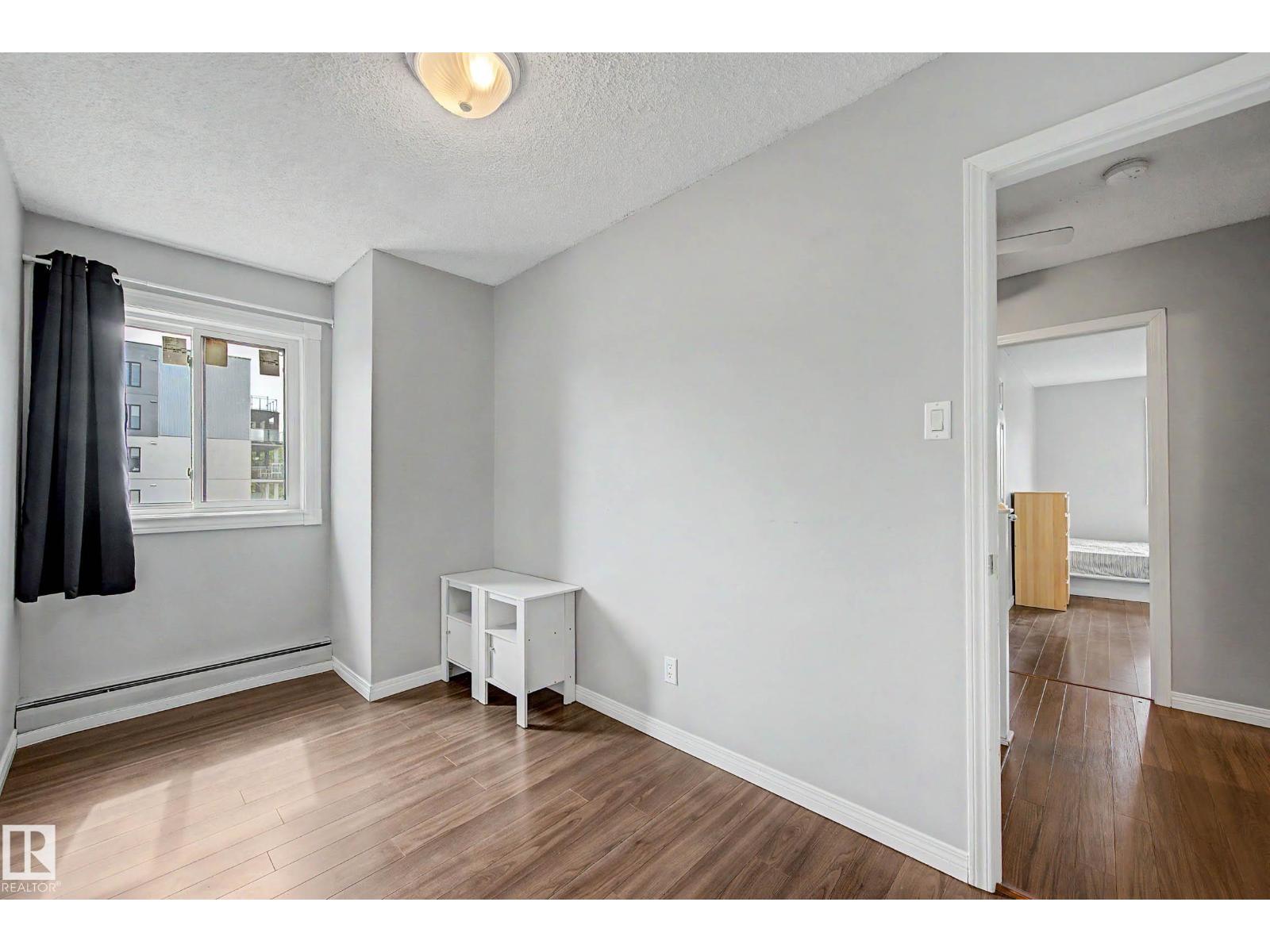 #16 11219 103a Av Nw Property Photo 29