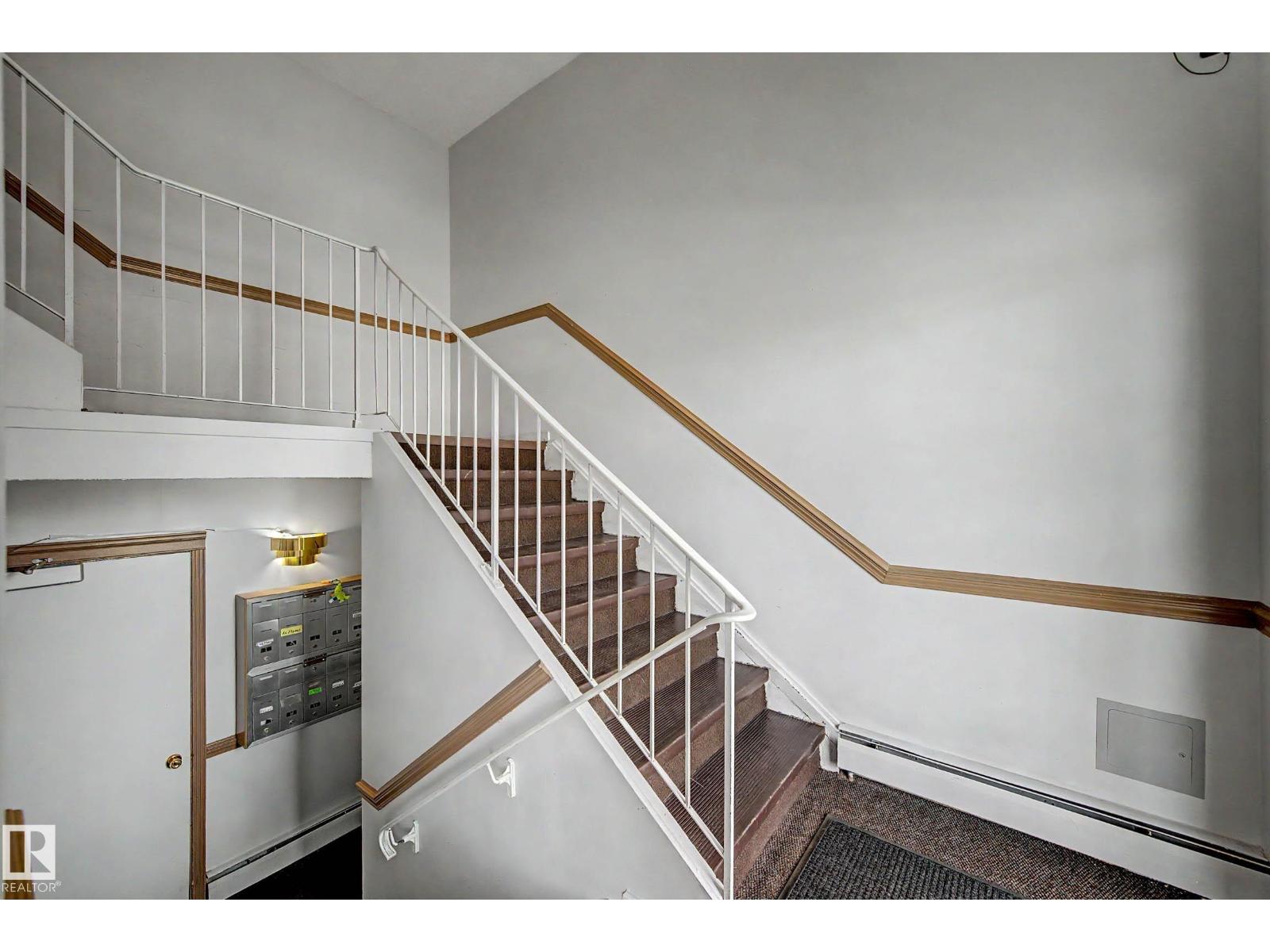 #16 11219 103a Av Nw Property Photo 37