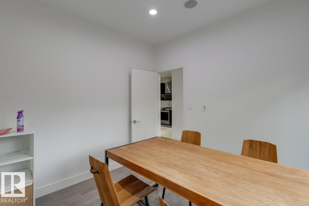 11045 85 Av Nw Property Photo 25
