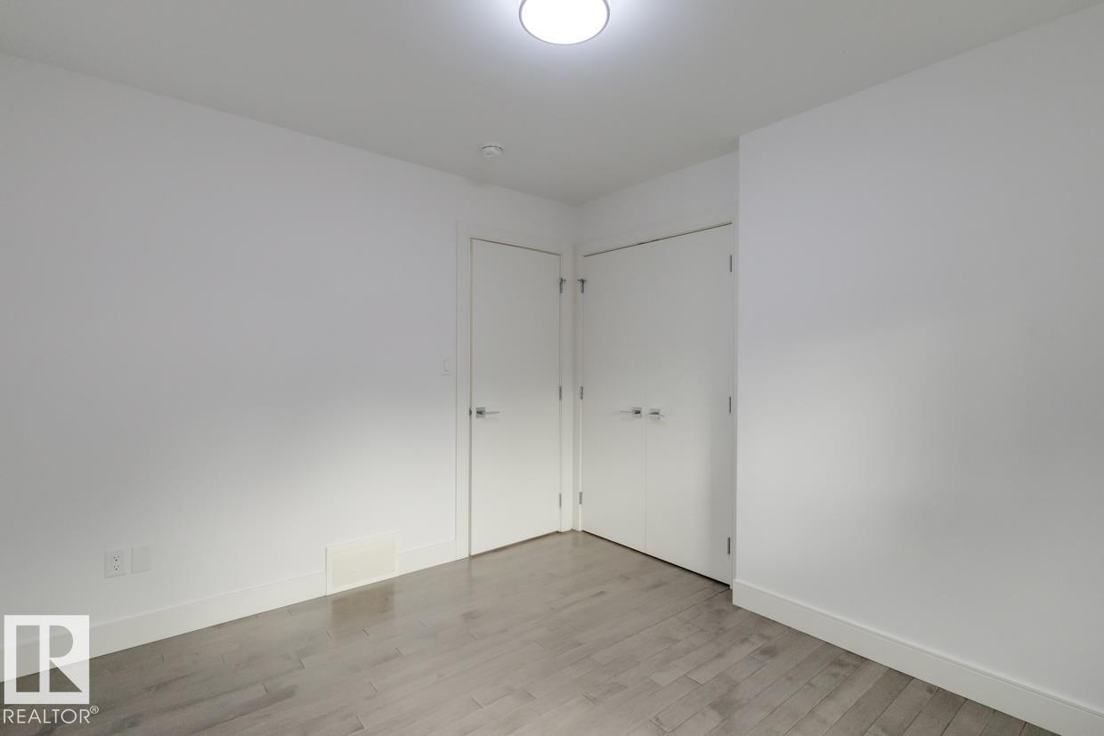 11045 85 Av Nw Property Photo 37