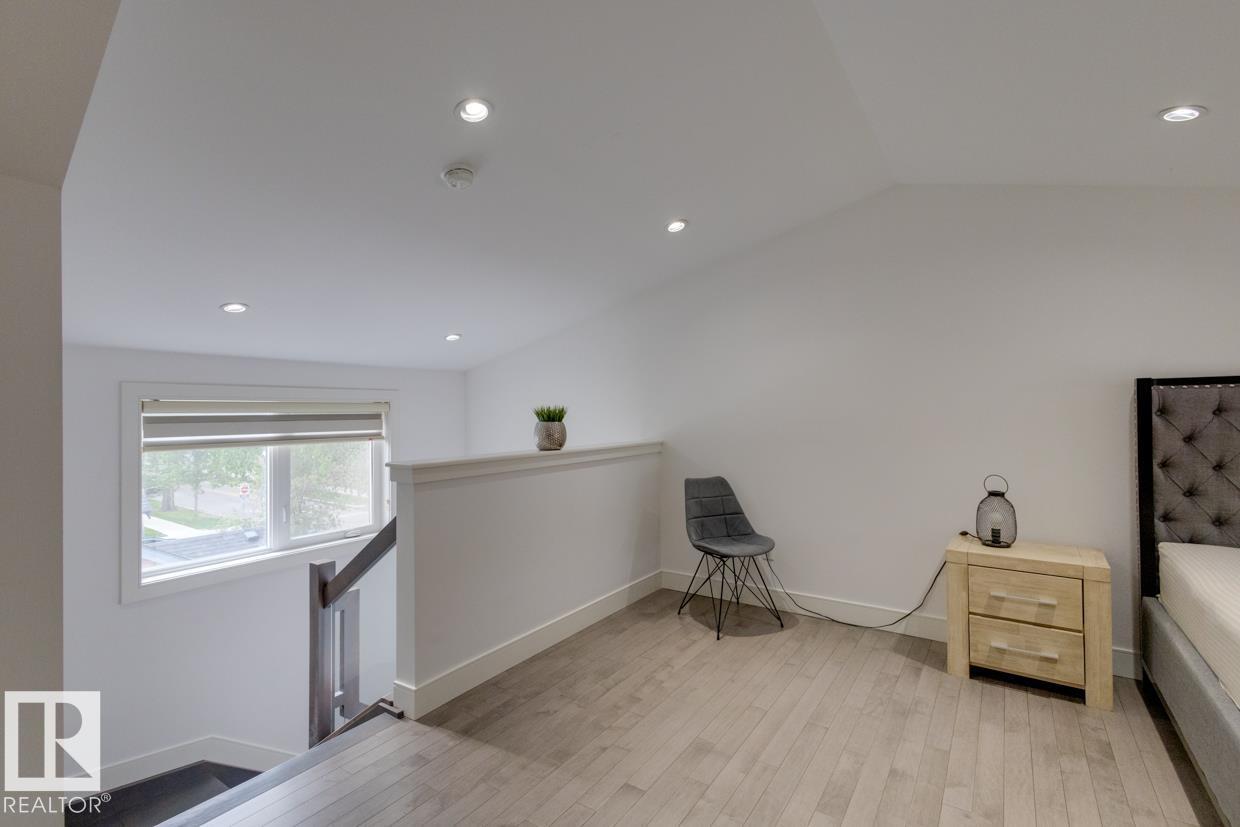 11045 85 Av Nw Property Photo 44