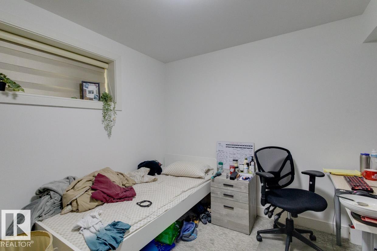 11045 85 Av Nw Property Photo 54