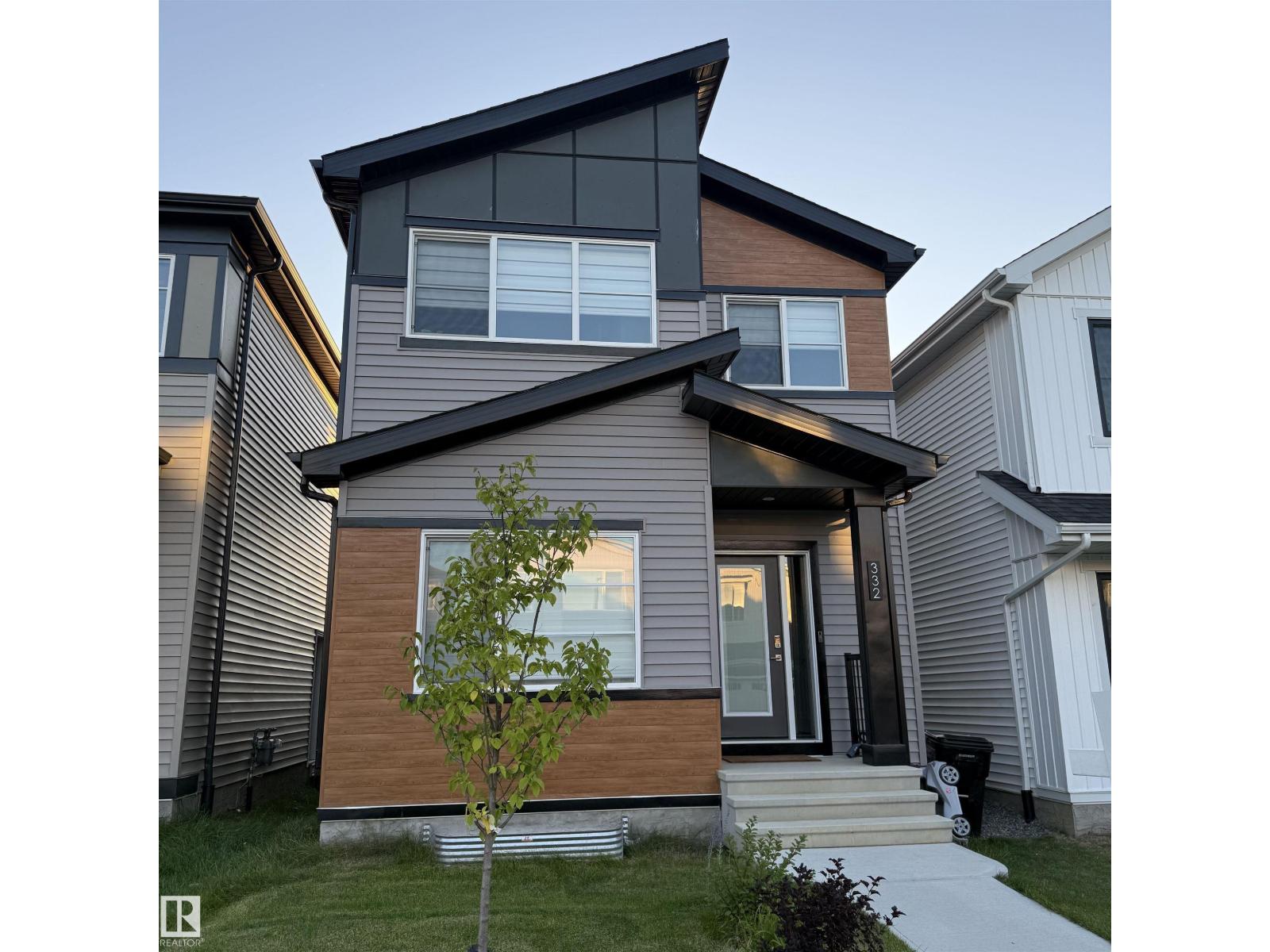 332 29 St Sw Photo de la propriété 1
