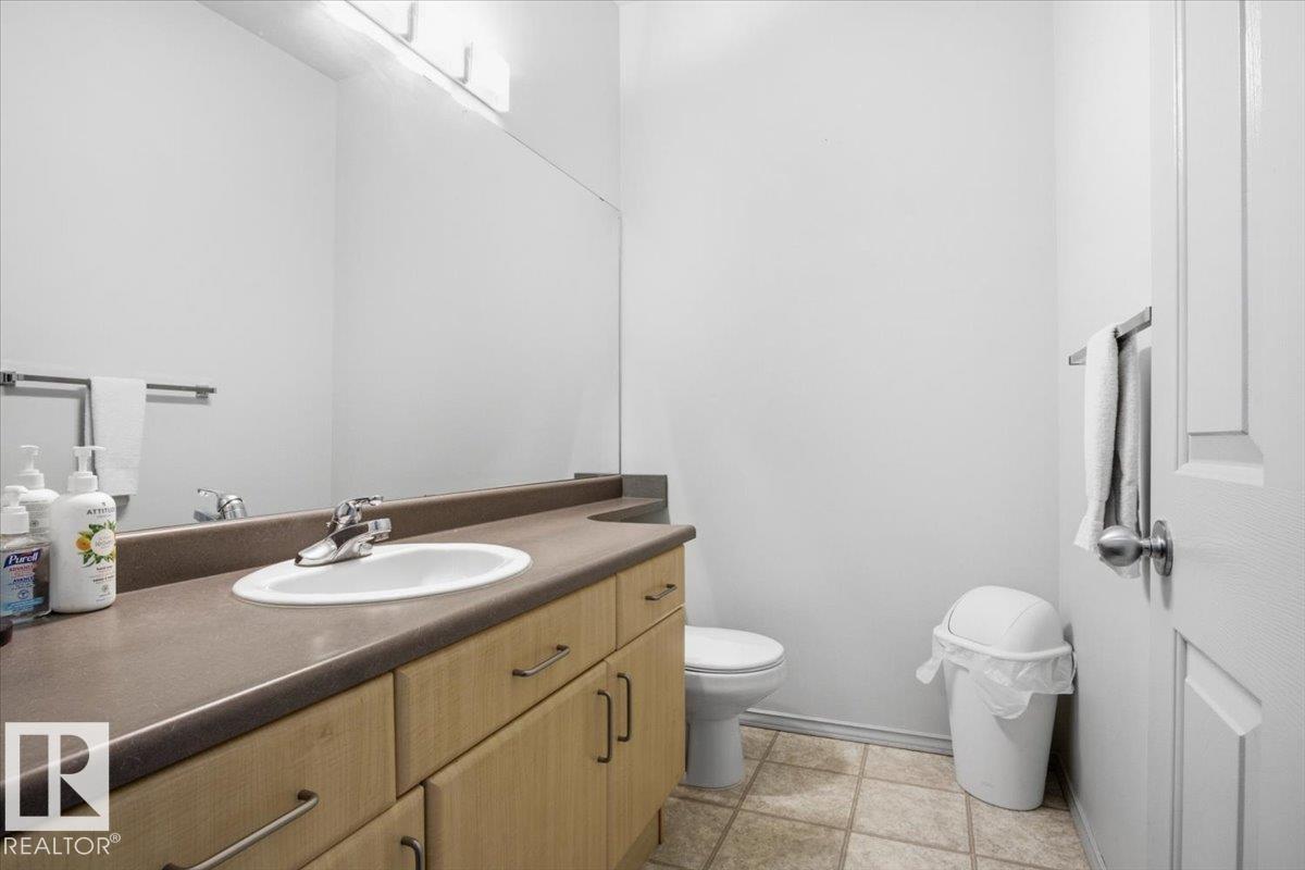 ##3 10235 111 St Nw Property Photo 14