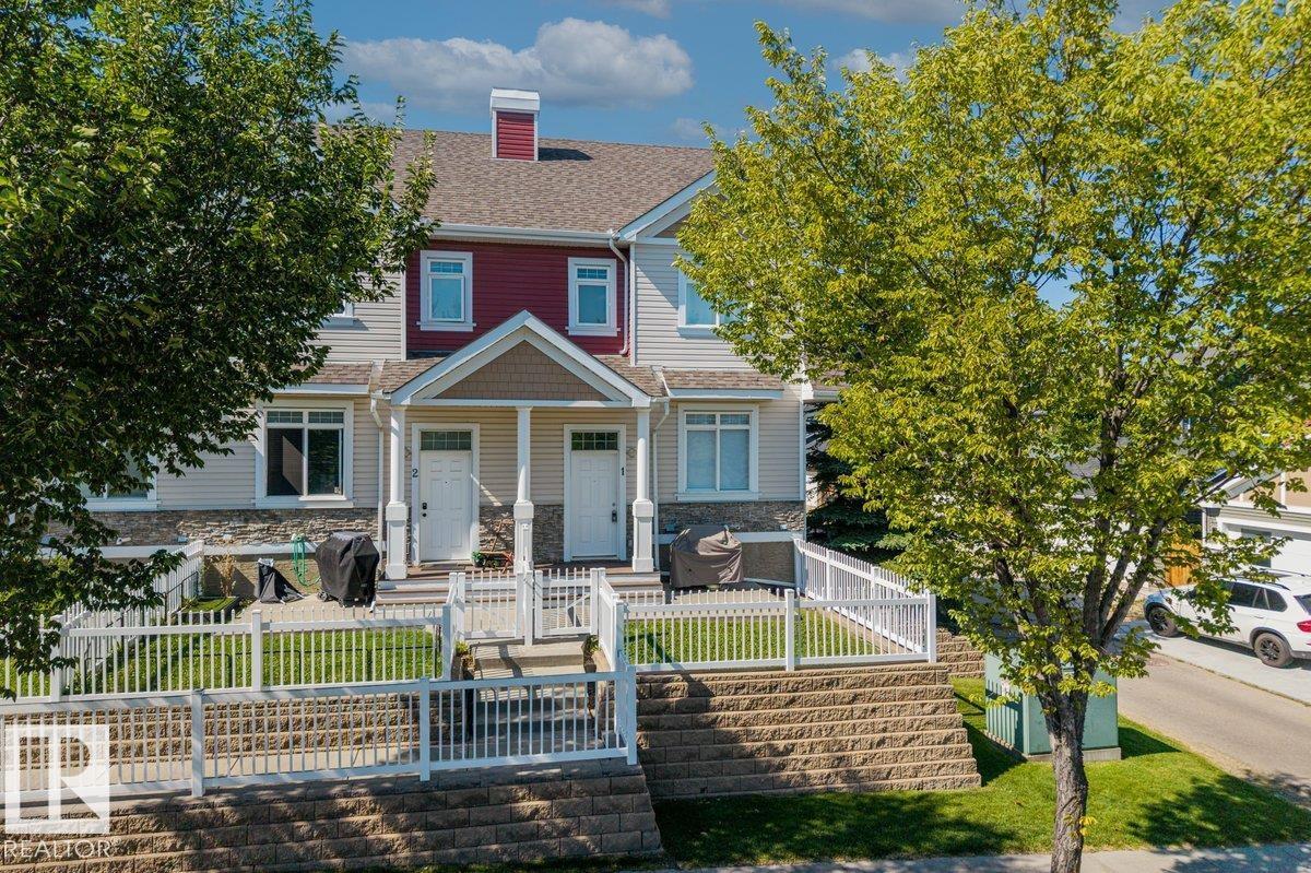 #1 1804 70 St Sw Property Photo 1