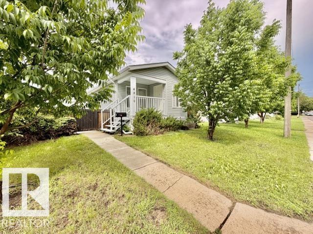 4810 48 Av Property Photo 3