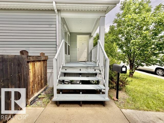 4810 48 Av Property Photo 4