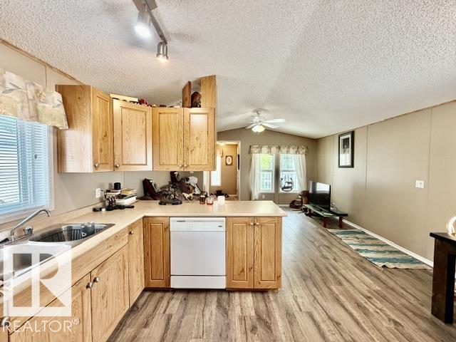 4810 48 Av Property Photo 12