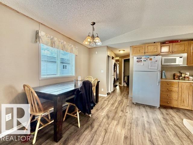 4810 48 Av Property Photo 15