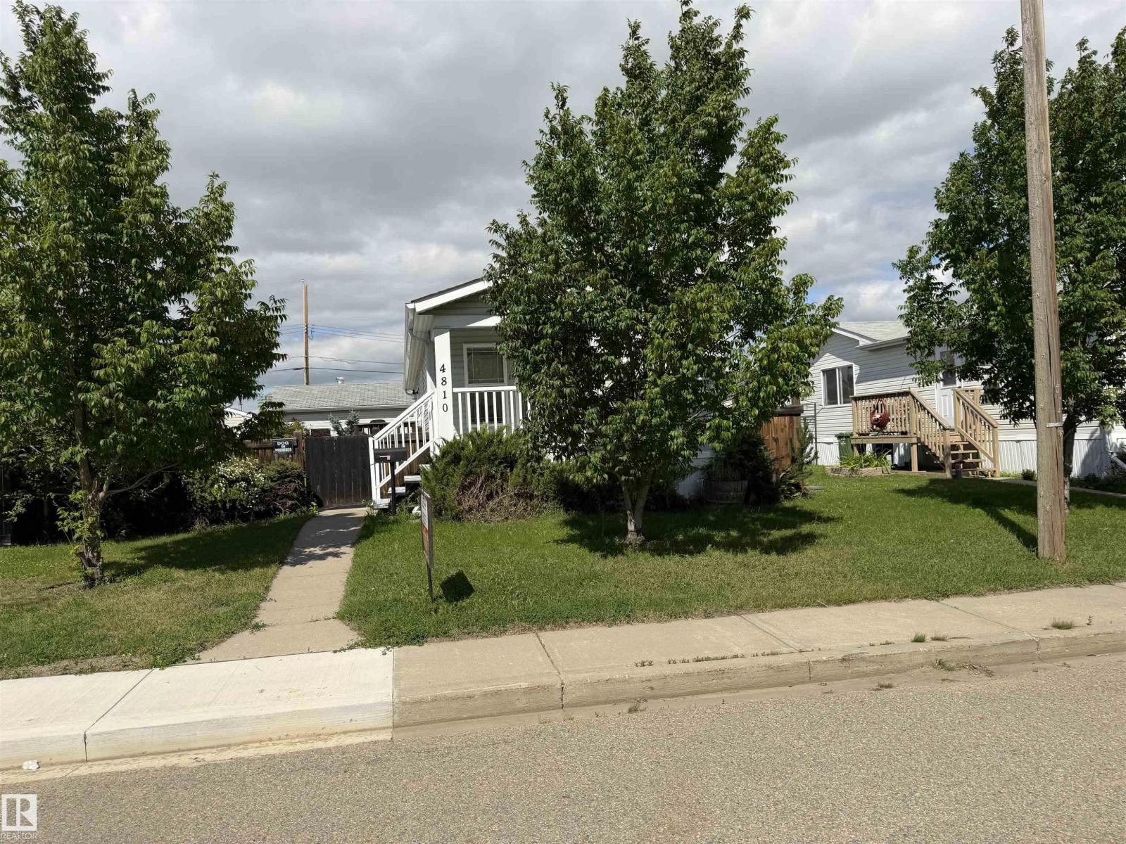 4810 48 Av Property Photo 31
