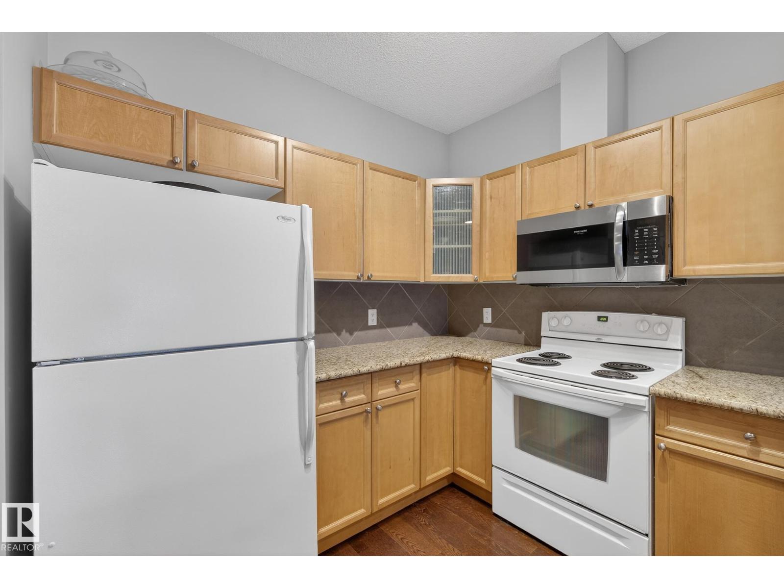 #111 226 Macewan Road Sw Property Photo 6