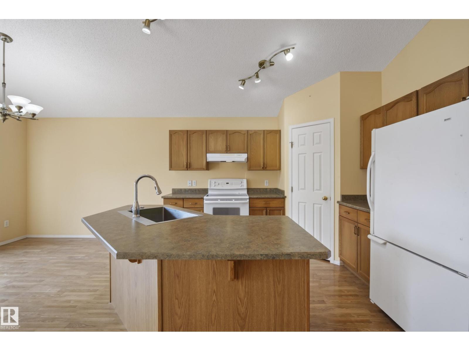 15213 49a St Nw Property Photo 9