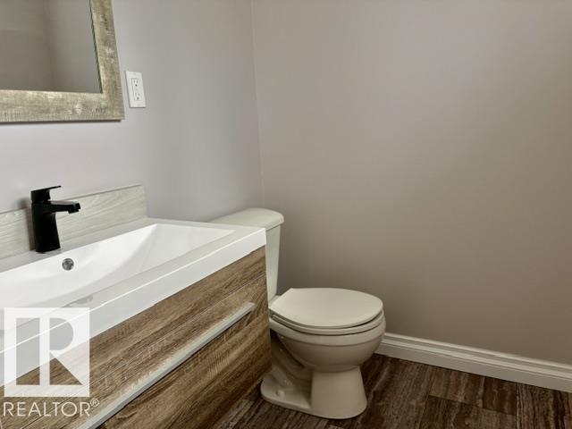 5133 45a Av Property Photo 10