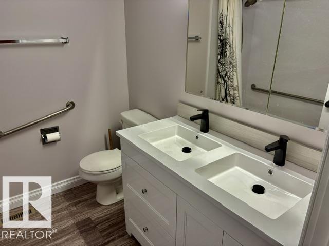 5133 45a Av Property Photo 17