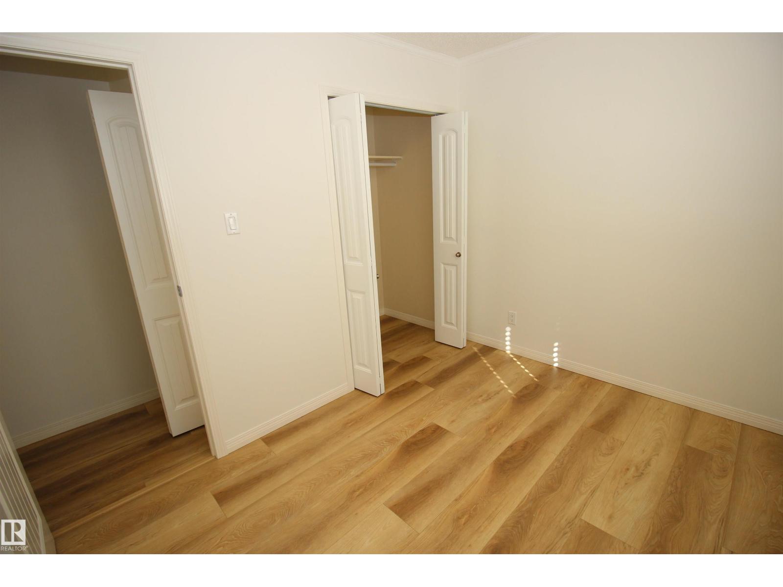 10216 101 St Property Photo 43