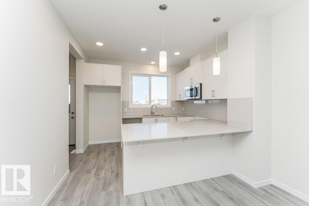 6281 175a Av Nw Property Photo 5