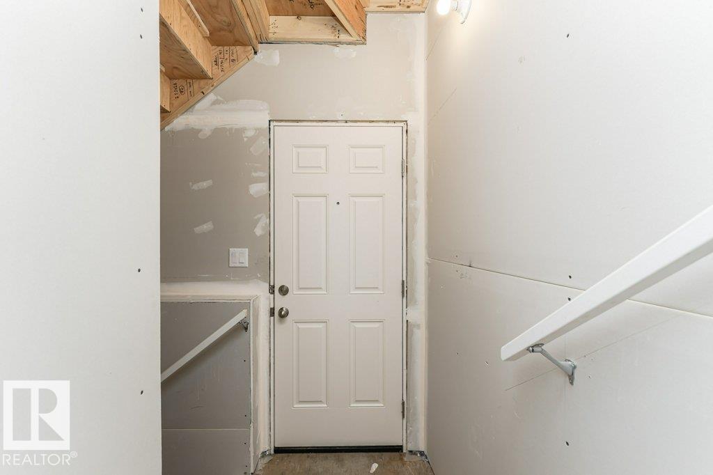 6281 175a Av Nw Property Photo 21