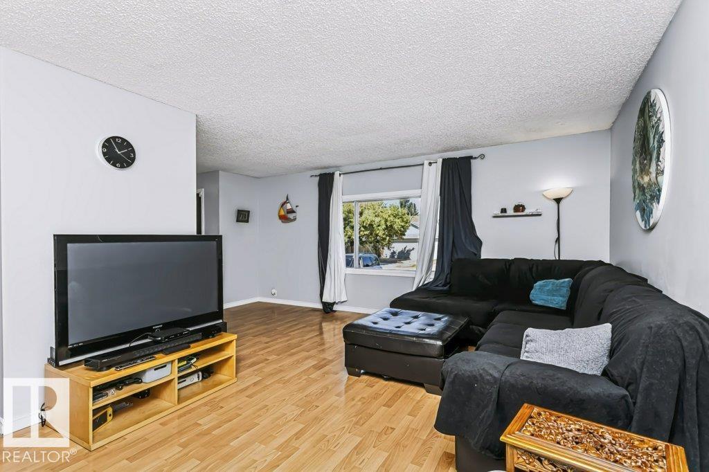 18431 95a Av Nw Property Photo 8
