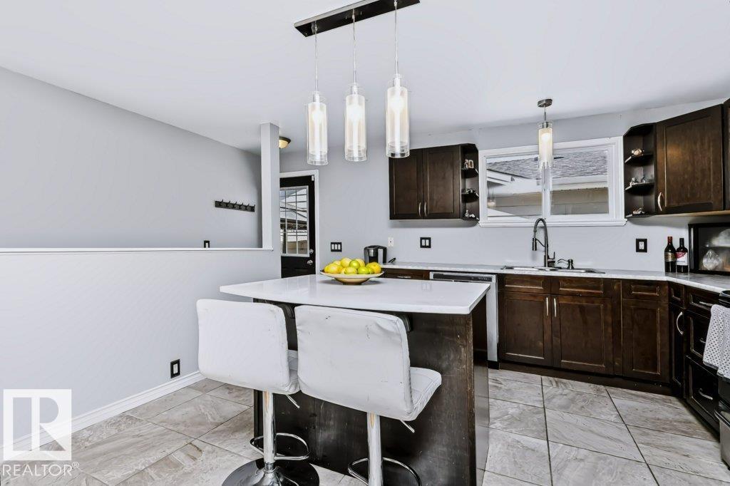 18431 95a Av Nw Property Photo 12
