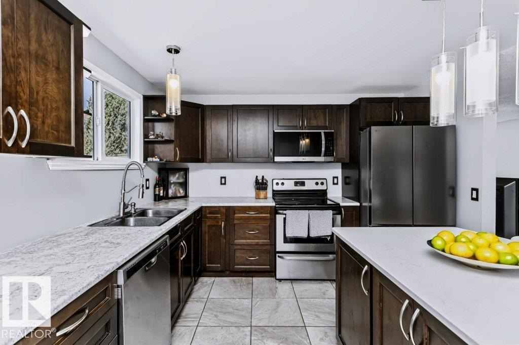 18431 95a Av Nw Property Photo 15