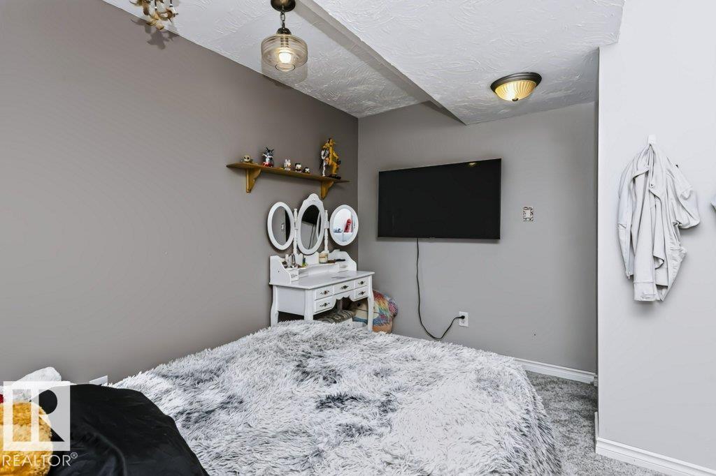 18431 95a Av Nw Property Photo 40