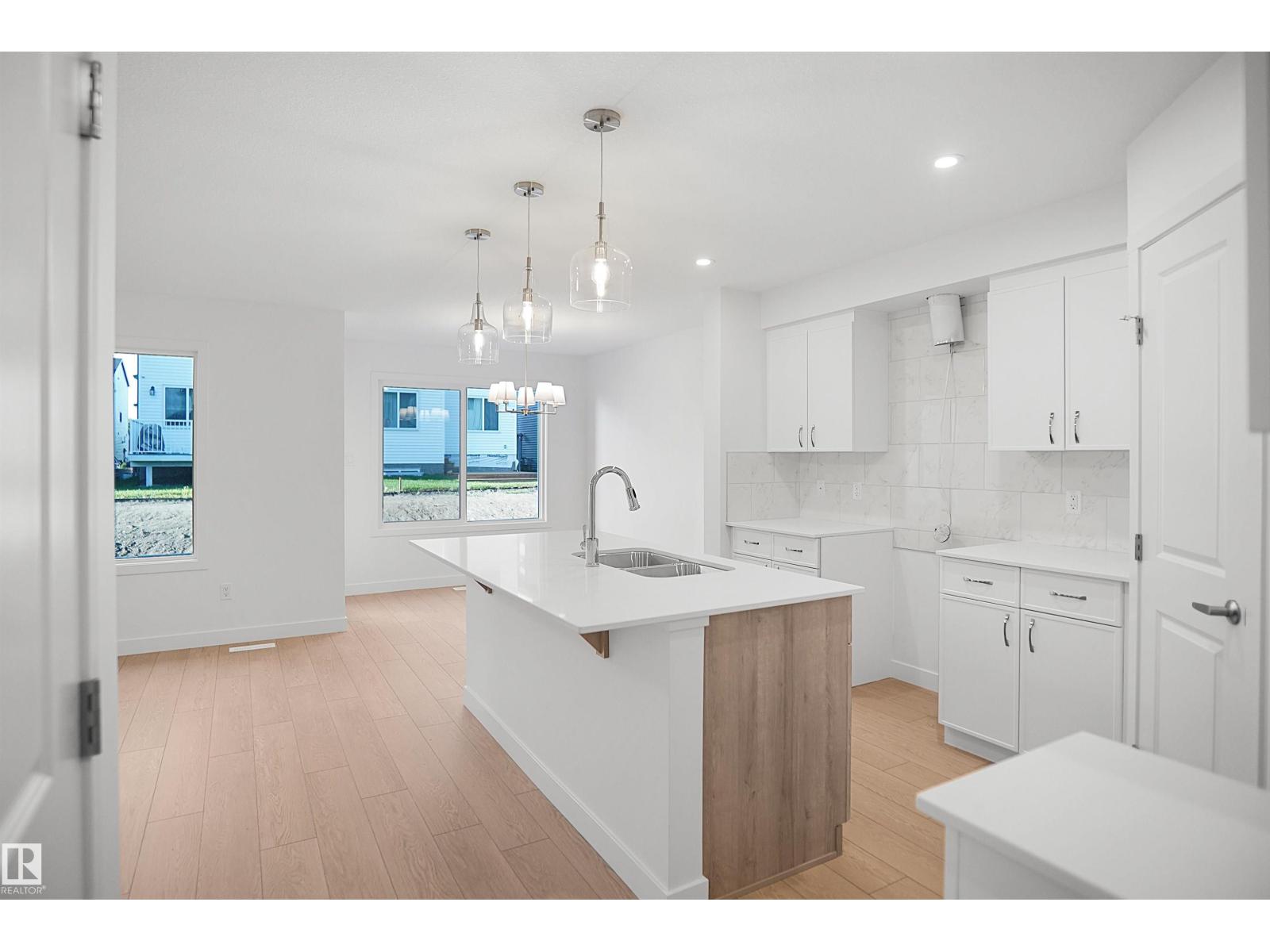 1723 8 St Nw Property Photo 7
