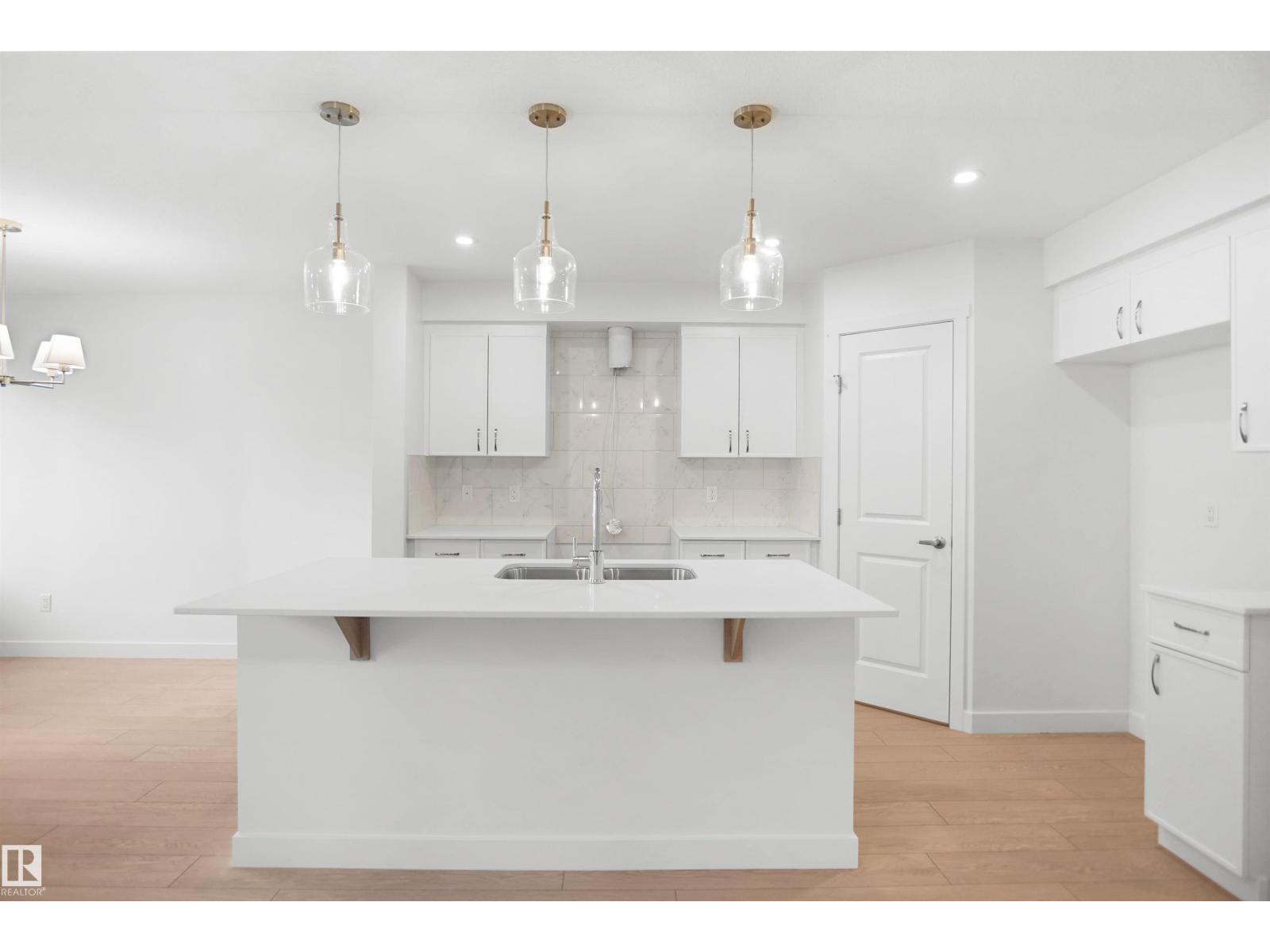 1723 8 St Nw Property Photo 15