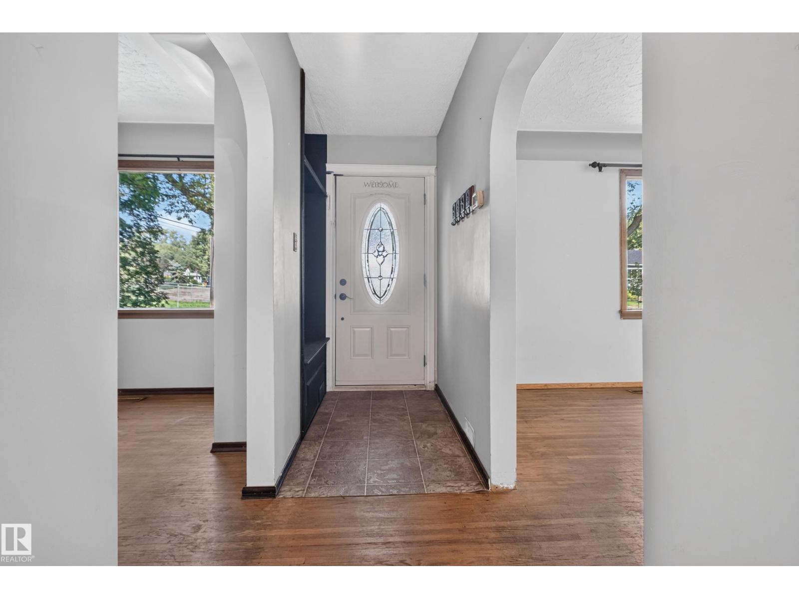 13351 109a Av Nw Property Photo 2