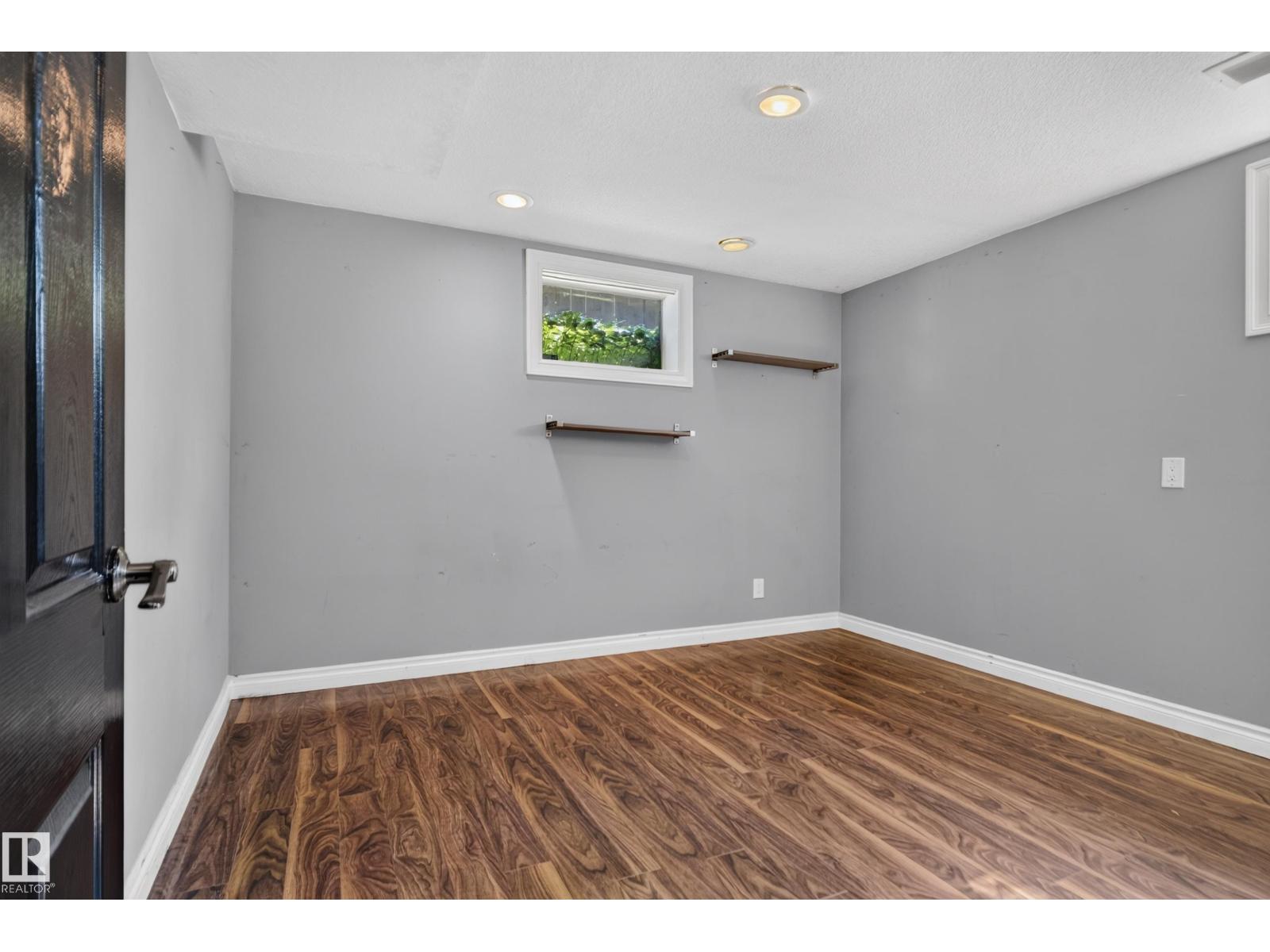 13351 109a Av Nw Property Photo 21