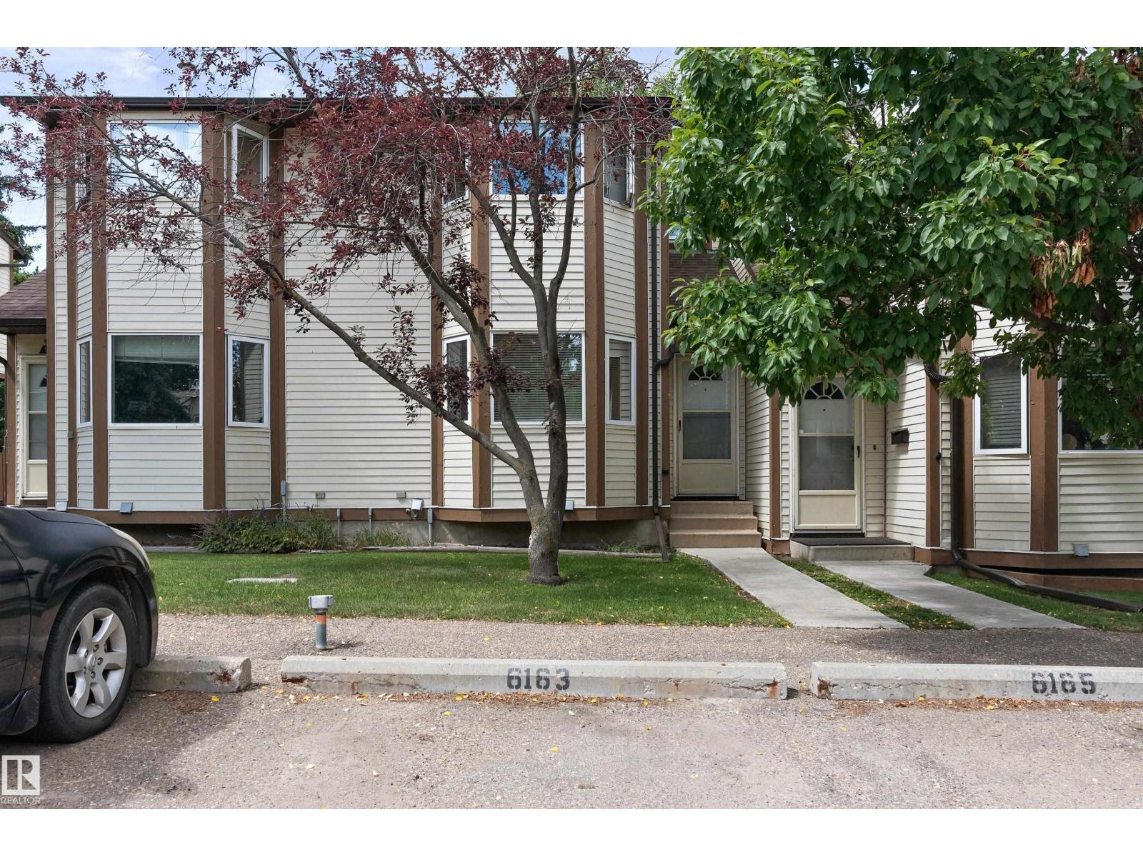 6163 38 AV NW Property Photo 1