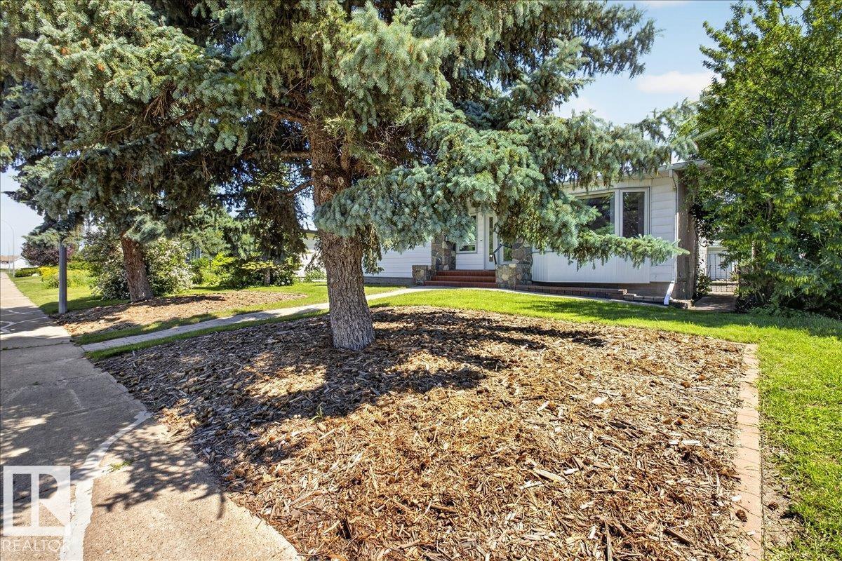 8515 56 St Nw Property Photo 5