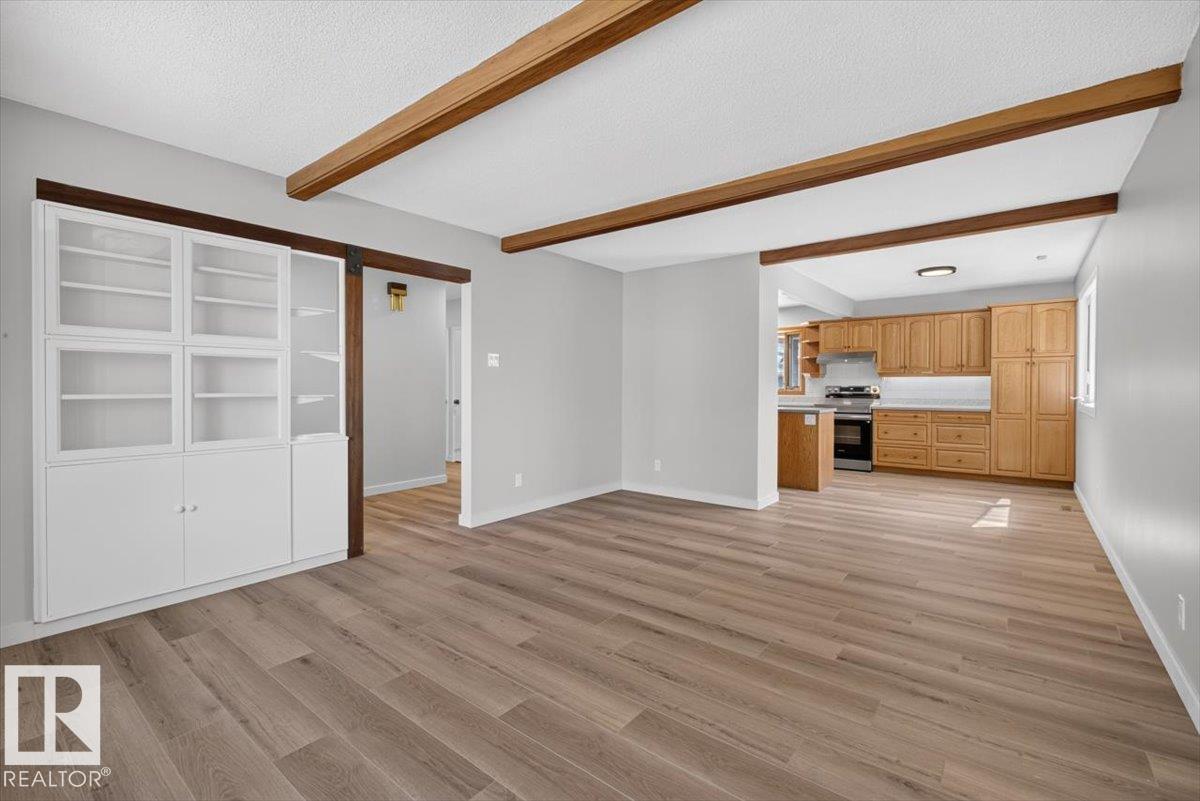 8515 56 St Nw Property Photo 12