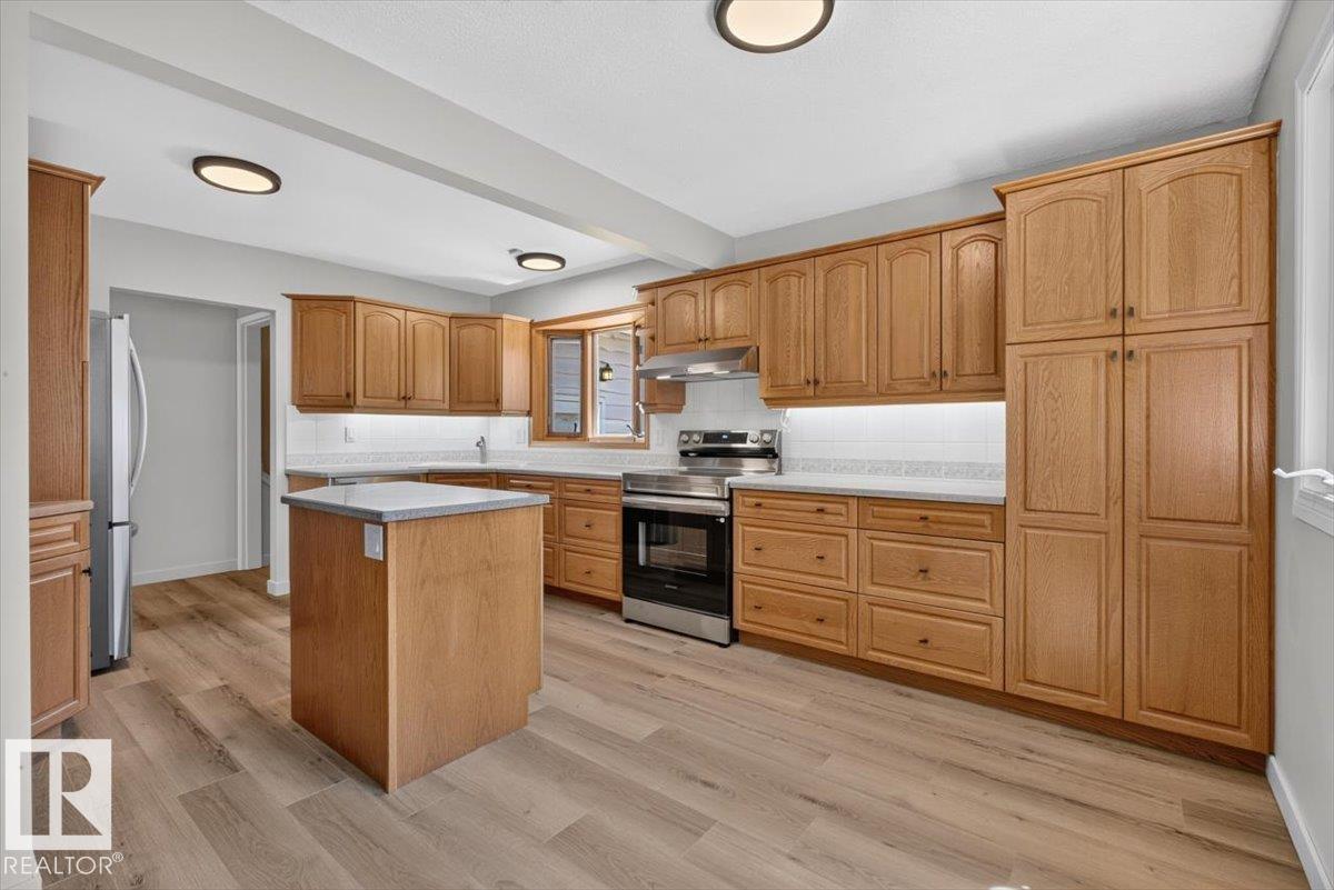 8515 56 St Nw Property Photo 15