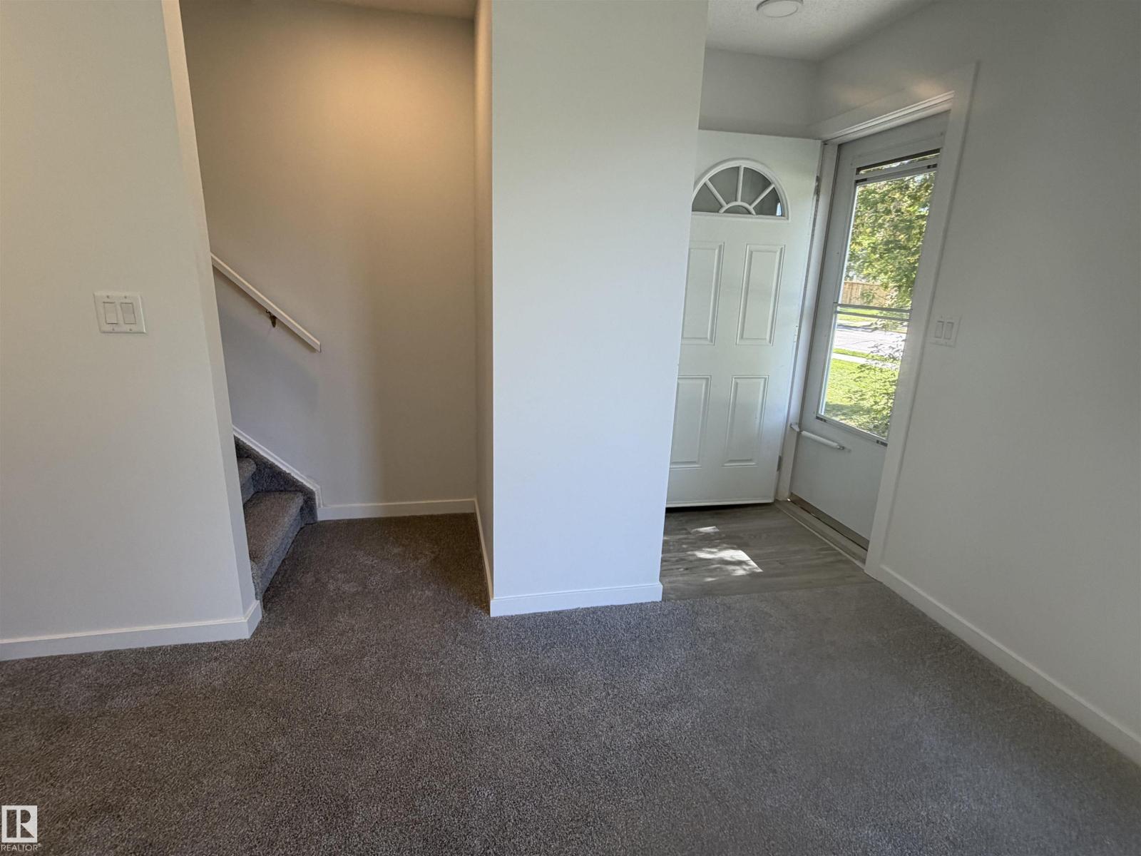 66 Athabasca Ac Property Photo 9