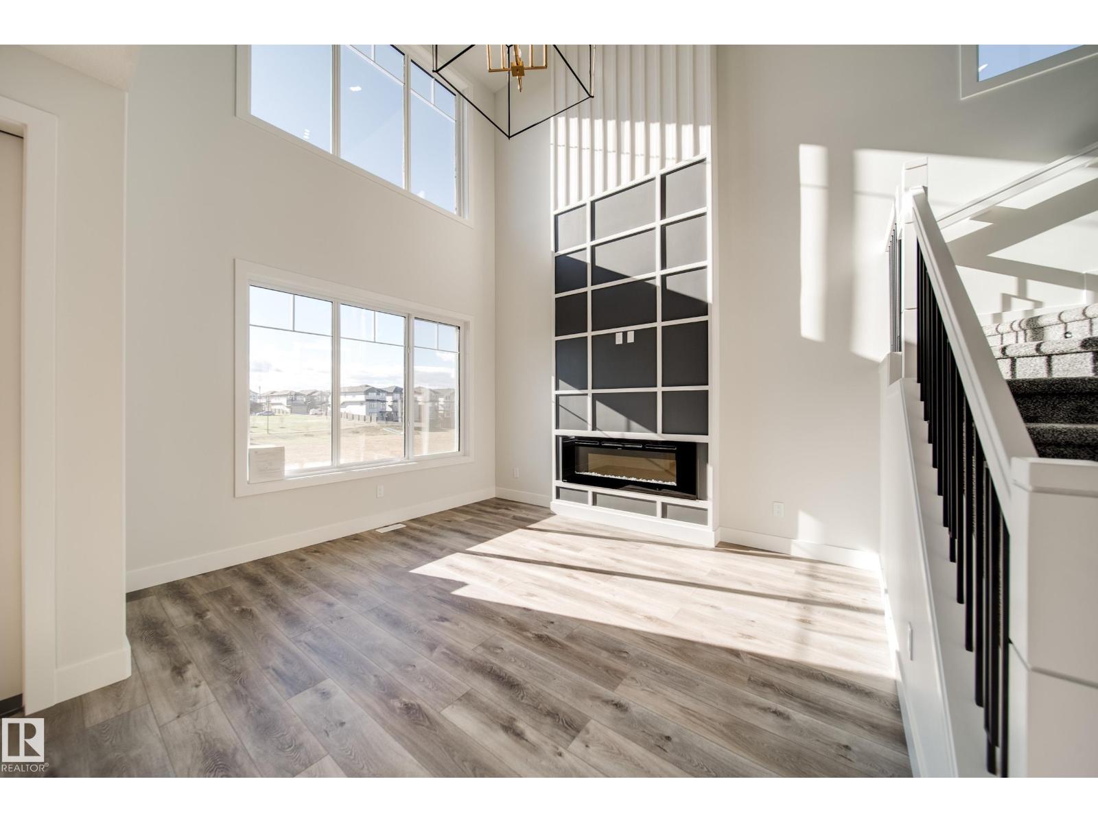 8515 183 Av Nw Property Photo 15