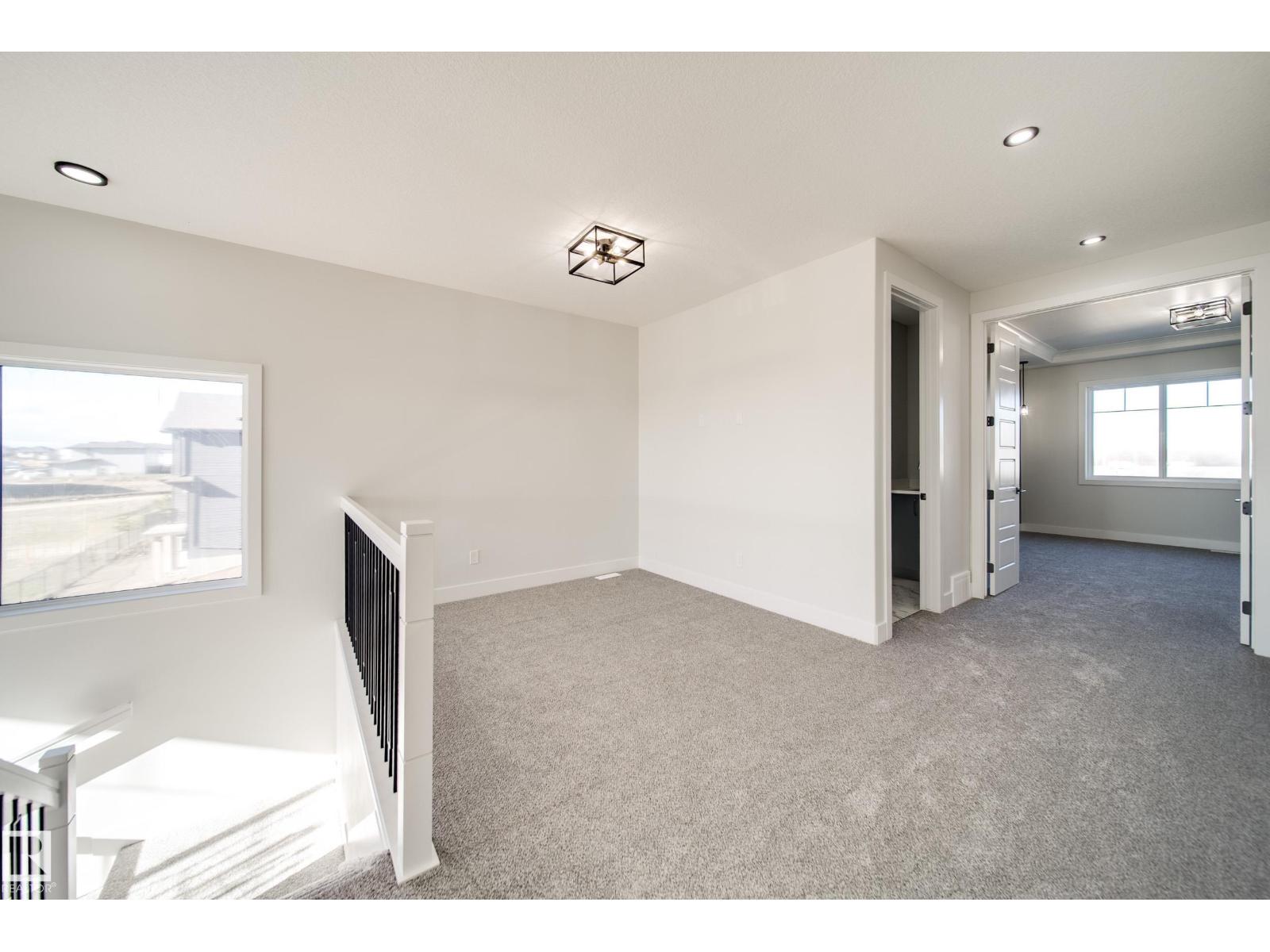 8515 183 Av Nw Property Photo 16