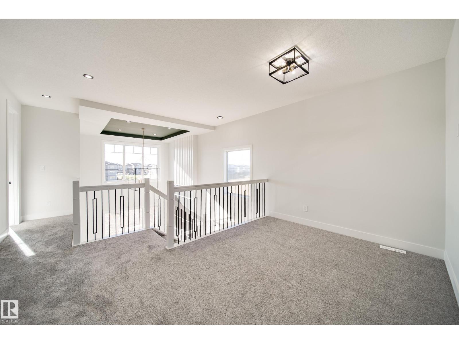 8515 183 Av Nw Property Photo 17