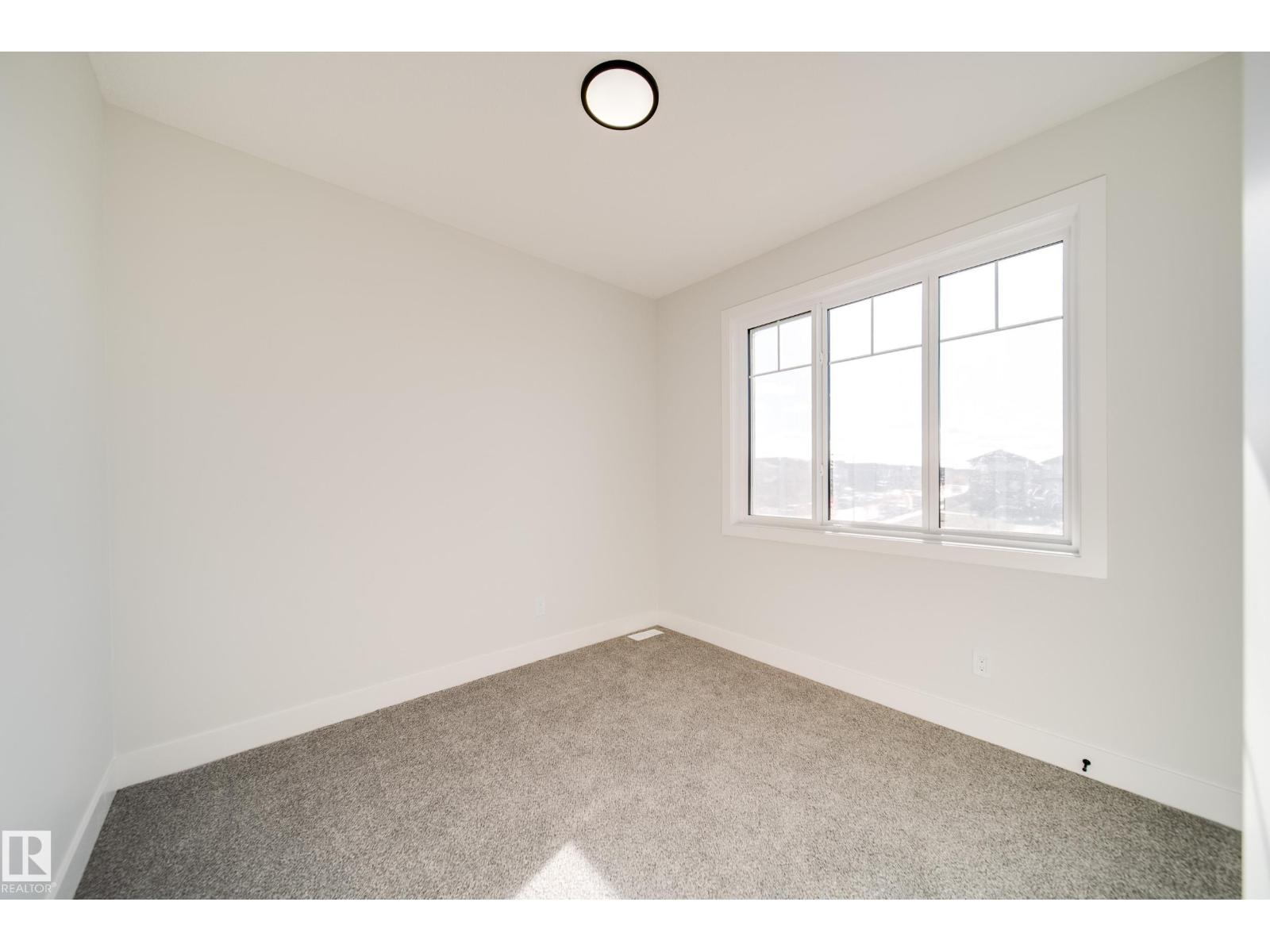 8515 183 Av Nw Property Photo 30