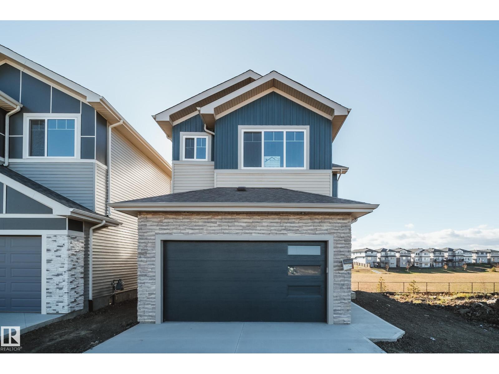 8515 183 Av Nw Property Photo 32