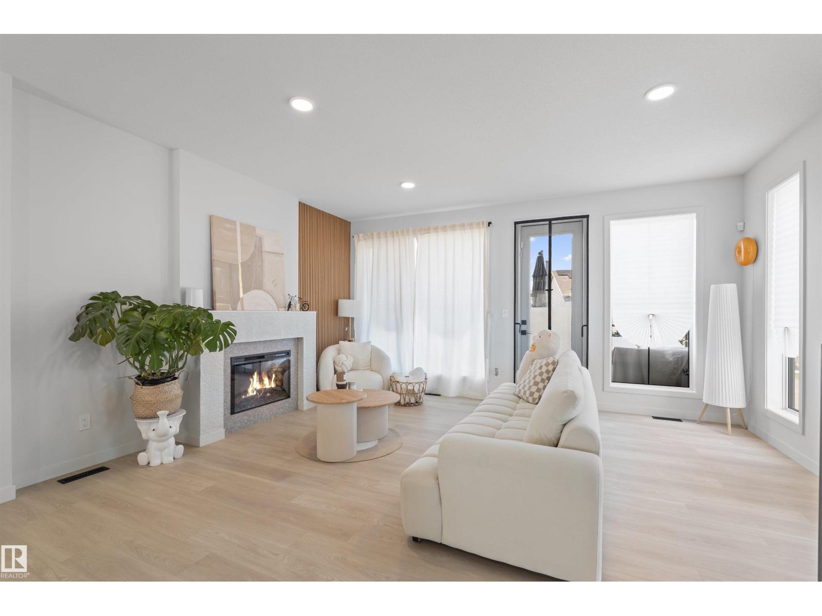 8047 227 St Nw Property Photo 1